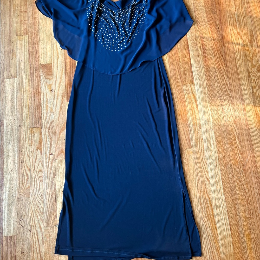 Elegant Navy Blue Dress with Beaded Detail